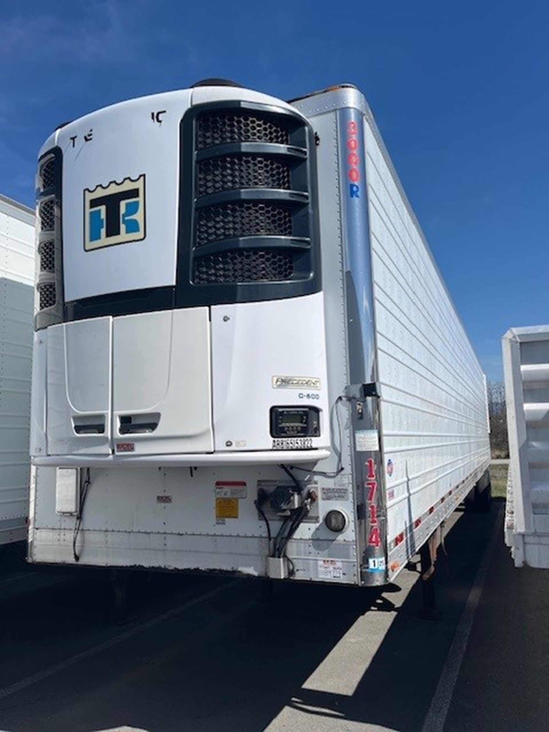 2017 UTILITY TRAILER 53' reefer - image 1 of 6